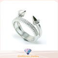 Top Quality Silver Jewelry Conical Arrows Ring (R10316)